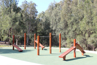 Static timber and recycled plastic exercise systems | FitnessTrails_1-2015041714292286075165 | ODS