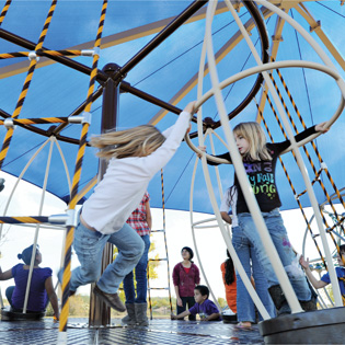 Worlds tallest pyramid playground net | Proludic-ClimbingNet_4_updated | ODS