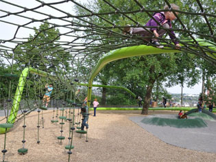 Urban Play: International playground design innovation hits Australia | green-net-3-story | ODS