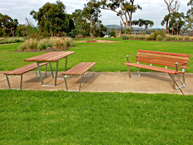 Kicking off the Kiama